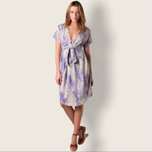 SUNO Silk Purple & Cream Water Color Snake Print Short Sleeve Plunge Neck Dress